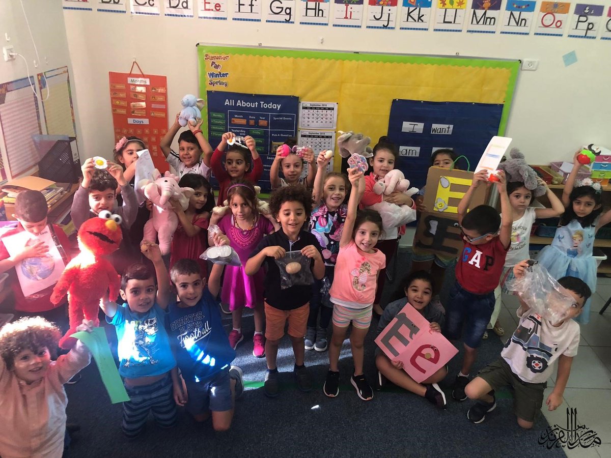 FriendsRamallah's tweet photo. Why PYP?
Upper KG students after presenting their show and tell presentations in their English class.
#RFS #RFS_Community #150th #PYP #IB https://t.co/GqOTZUxusq