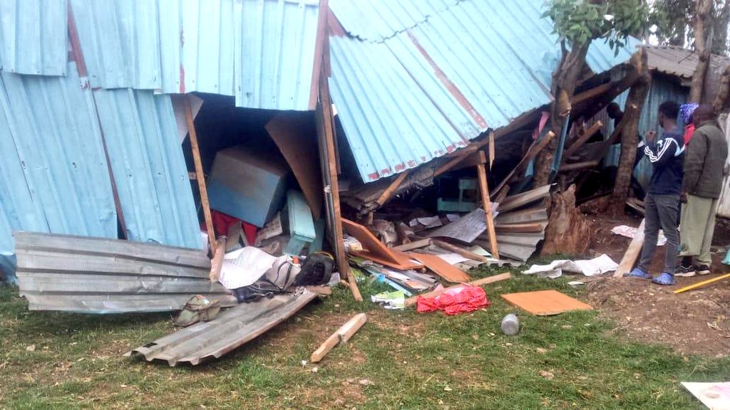 xtiandela's tweet photo. My heart goes out to the Precious Talent School kids. We need to start asking tough questions..Who the hell allowed someone to build a two storey building with timber and iron sheets?! Like what the hell?!? The ministry needs to crack the whip!! This should never happen again https://t.co/2s7StxpDZe