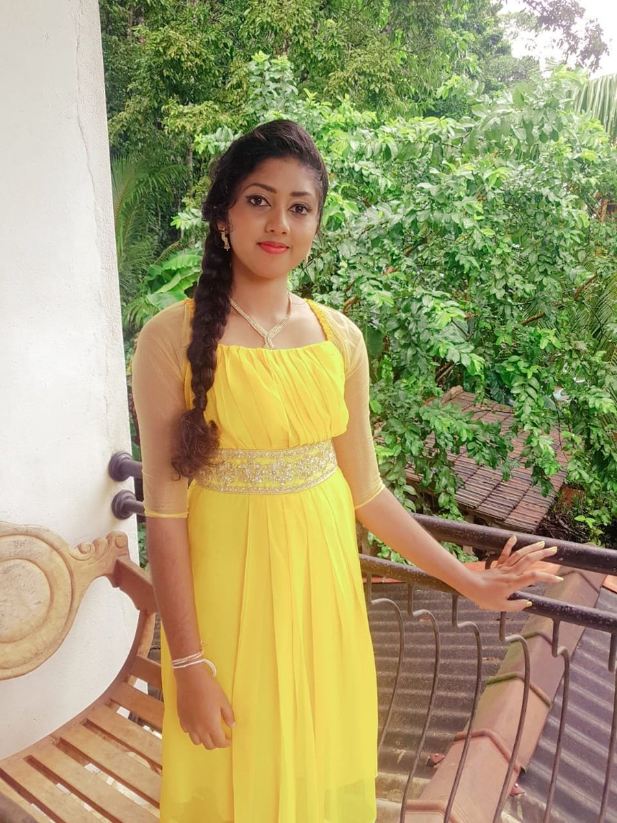 nimnadi_t's tweet image. Yesterday vibes ❤
#cheerforfears
#freshers2k19