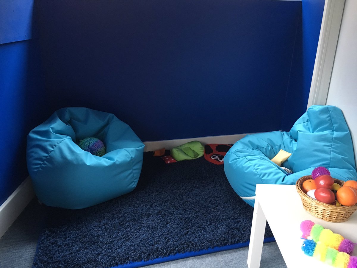 YMS_LearningSup's tweet image. Work is well under way in @YMS_LearningSup to create a calm and sensory space - affectionately referred to by pupils as the blue room! 
Stay tuned for the big reveal...
#sensory #calm #colourpsychology