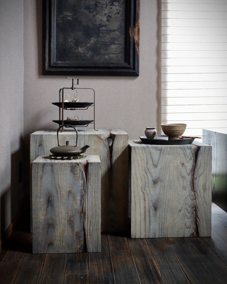 DesignShimoo's tweet photo. 浮様Nest Table【A】
https://t.co/nhsIeUAmkq
#interiordesign #funiture #bespork
#luxury
#shimoodesign
#shimoodesignfurniture
#shimoodesignfuyou
#fuyou
多様なシーンに対応し、空間を美しく演出します。
w500× d500× h500
w400× d400× h450
w300× d300× h400 https://t.co/PIZ1yZeoth