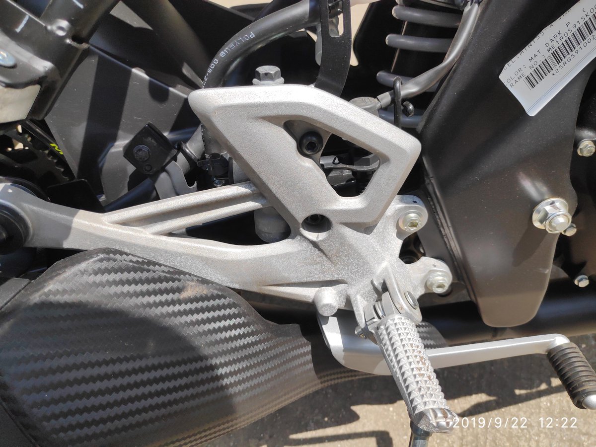 Akshay718's tweet photo. @India_Yamaha Here are the more photos of the bike @India_Yamaha https://t.co/LEPeBJGAB0