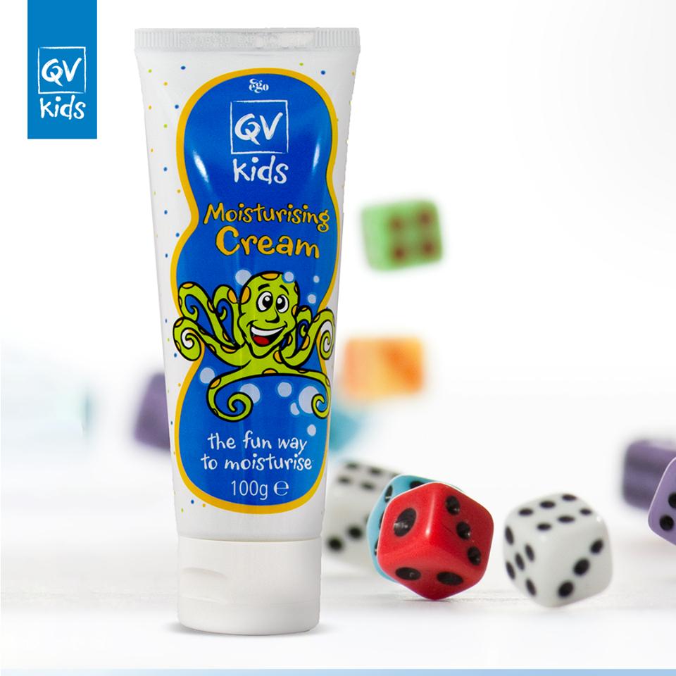 تصبح بعض الألعاب قديمة ويتم نسيانها، لكن بعض العادات مثل ترطيب البشرة يفضل عدم نسيانها أو تجاهلها.
شجعي أطفالك على استخدام كريم كيوڤي للأطفال باستمرار.
كيوڨي كيدز ... لنظافة وترطيب أكثر مرحاً.
#كيوڨي_كيدز #أطفال #ألعاب #عادات #ترطيب #البشرة
لمعرفة المزيد:
bit.ly/2Nwhy7w