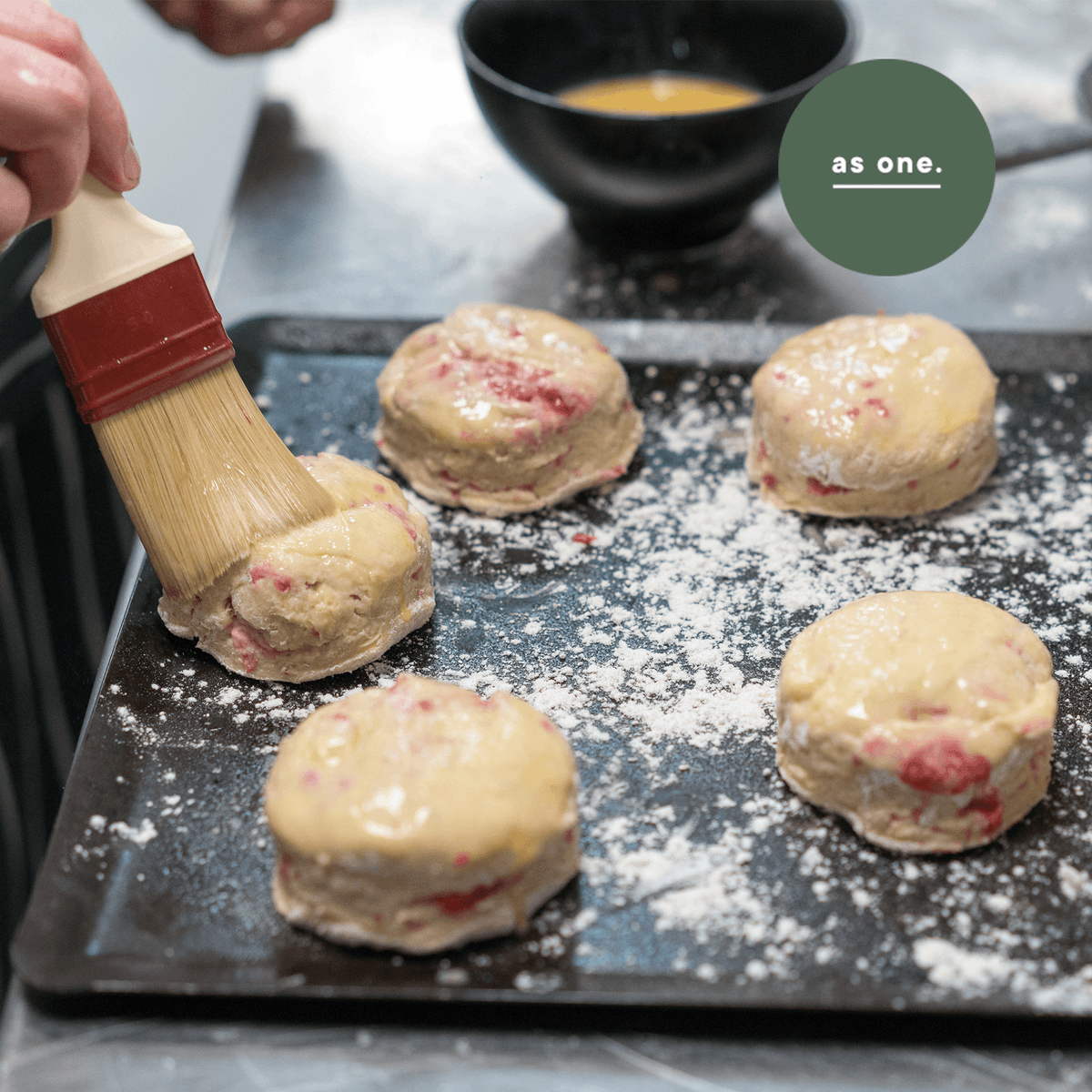 Start your morning off with our beautifully baked scones. Different flavours each morning to go with our sugar-free homemade jam. 

We’ve heard of our customers eating them like apples and we don’t blame them!

Get a scone and a @CloudPickercoff or <a href="/intelligent_tea/">Freda Wolfe</a> for €5.