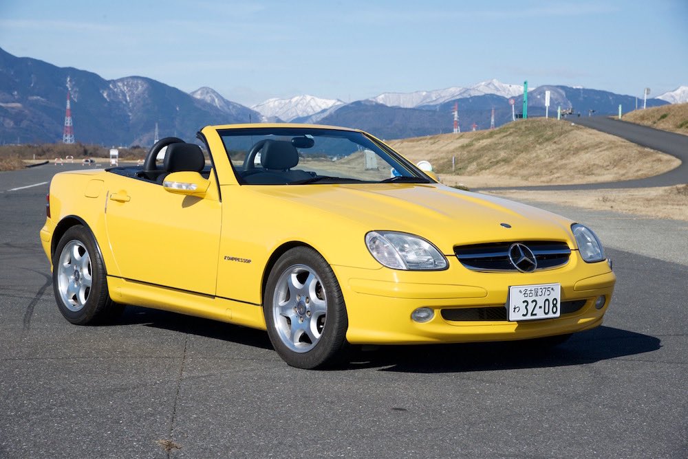 O Xrhsths スパイス カー レント Sto Twitter スパイスレンタカー メルセデスベンツ Slk ２シータ At スイッチ一つで簡単に屋根が開きます コンパクトなサイズで女性にも人気のモデル スポーツカー 2シーター メルセデスベンツ At ドライブ オープンカー