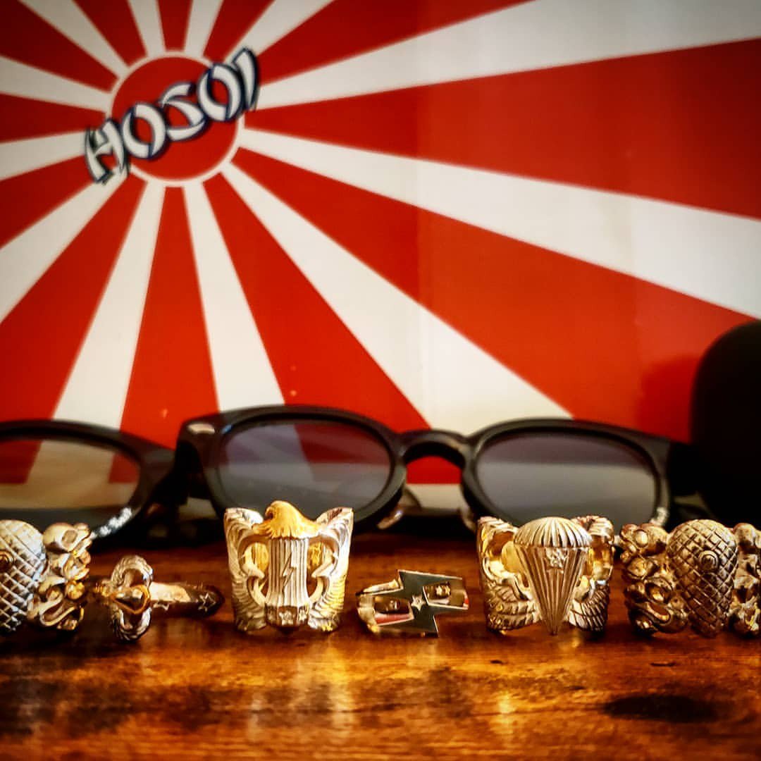 HIROMU0820's tweet image. 9月26日（木）よりN.S.Hサイトメンテナンスとなります。

nsh.fashionstore.jp/blog/2019/09/2…

#NSH_RING #NSHRING #gold #silver #goldring #silverring #goingmyway #takeiteasy #Shibuya #Madeinshibuya #サングラス #sunglasses #Eyewear #アクセサリー #Accessories #ピンキーリング #Pinkyring