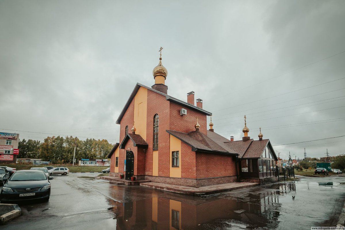 Simbmit's tweet image. Митрополит Иосиф совершил архипастырский визит в Сретенский храм Ульяновска... simbeparhia.ru/newses/news/?i…