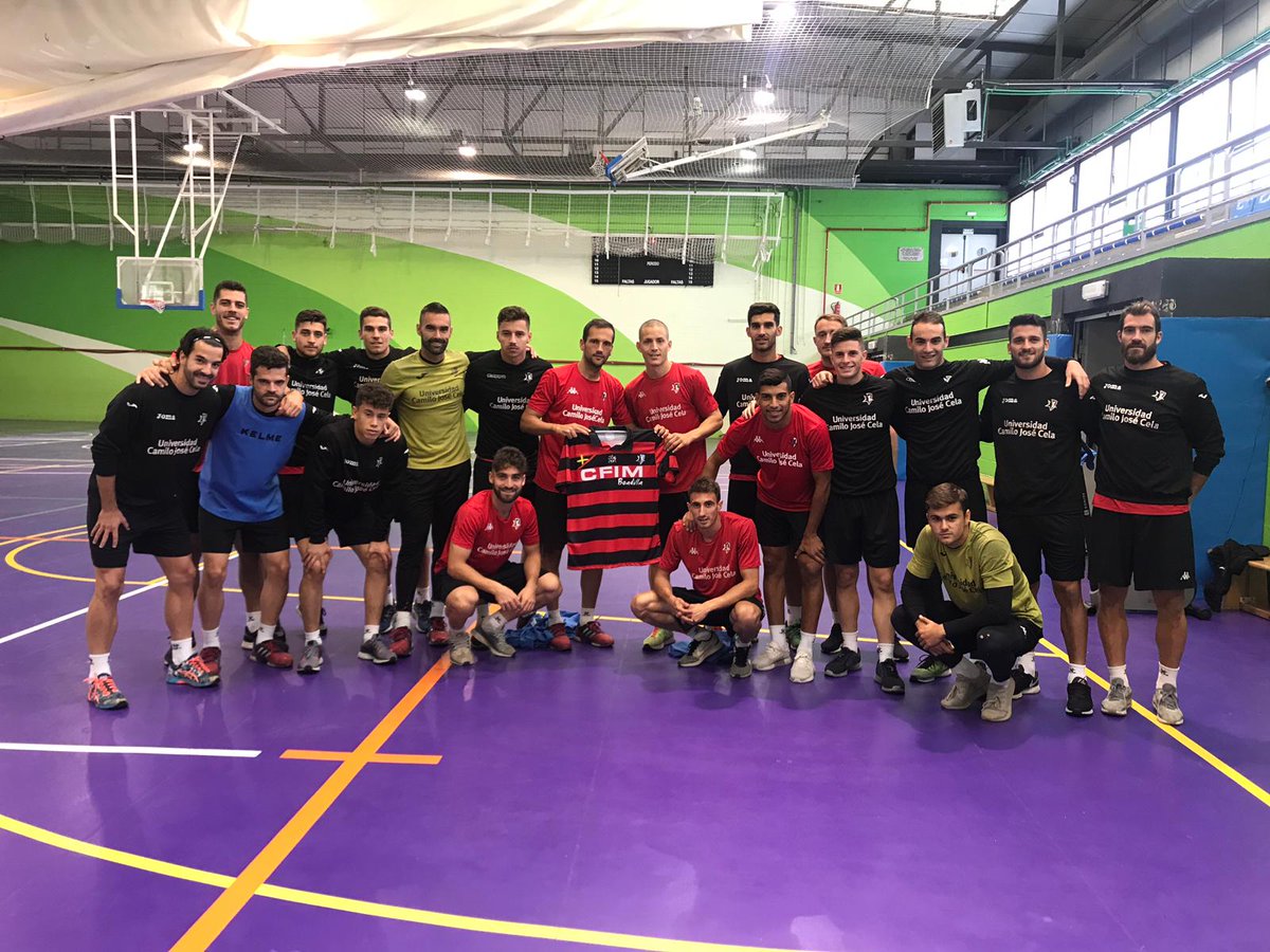 InterdeMadrid's tweet photo. @Ercaly Preciosa iniciativa @Ercaly!! Os haremos llegar nuestra camiseta a través de nuestro D.D. @MarioFuentes5
#lasonrisadeunniño #ARATEA
Gracias @cazurreandoenOK por hacernos llegar la iniciativa😉 https://t.co/g4a1lxgw8w