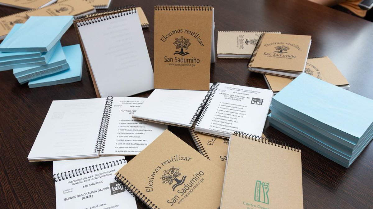 Más de 112.000 personas han dicho al <a href="/es_INE/">INE España</a> que no quieren papeletas electorales en el buzón de su casa ¿Y si las reciclamos, como hicieron en San Sadurniño tras las municipales? Lo hablamos en <a href="/VocesDeGalicia/">Voces De Galicia</a> a las 12,
WhatsApp 649 483 799, teléfono directo 981 13 44 33.