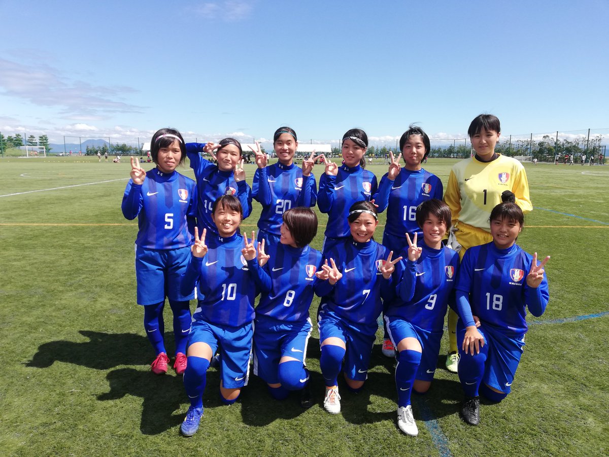 海星高校サッカー部女子 Twitter પર 第14回長崎県高校女子サッカー選手権大会 決勝戦 Vs 鎮西学院 1 3 1 1 しおり 応援ありがとうございました