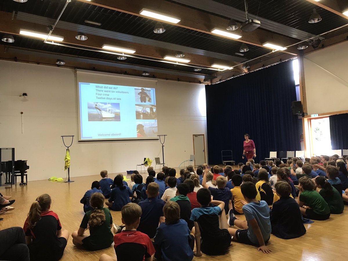 LucyHWood's tweet image. What is a citizen scientist? What can we do more to help the ocean and learn more? #JSVBigquestions Thank you @lizjonesLTM  for an inspiring assembly this morning and sharing your passion for conservation, computing and cetaceans!