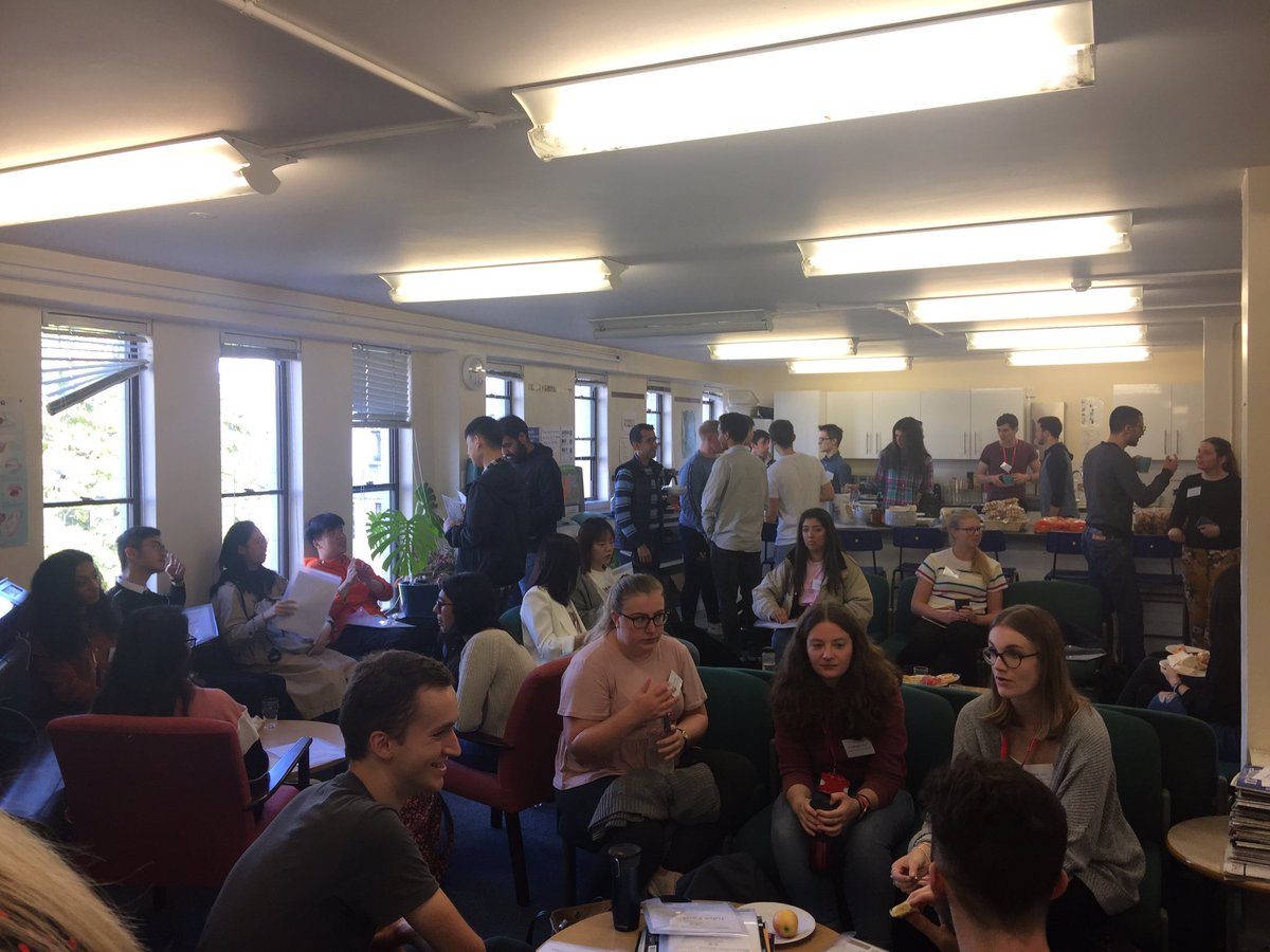 Our Polymer MSc students have arrived for the welcome week and enjoying their breakfast! <a href="/warwickchem/">Warwick Chemistry</a> <a href="/HaddletonGroup/">Haddleton Group</a> @bonlab <a href="/PWilsonTeam/">PWilson&Team</a> @BecerGroup <a href="/LabGibson/">Matt Gibson</a> <a href="/Materials_Girl/">Dr Tara Schiller</a> <a href="/SebPerrier/">Sebastien Perrier</a>