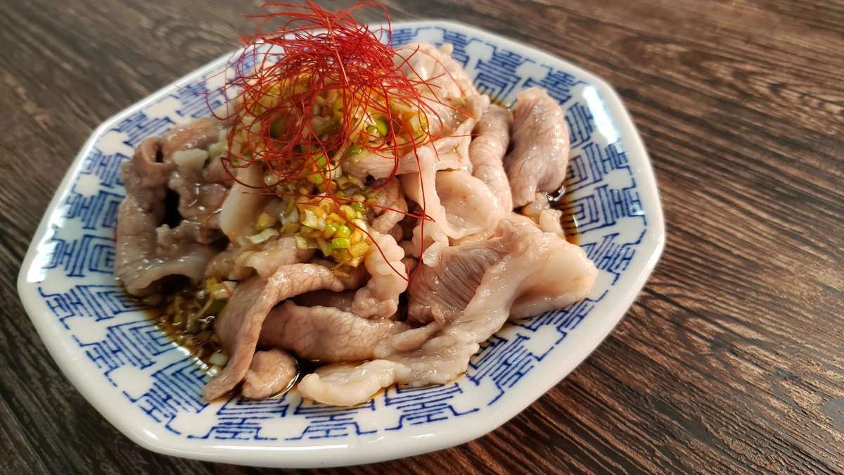 固い豚こま肉が超柔らかく！？「水晶豚こま」の作り方！