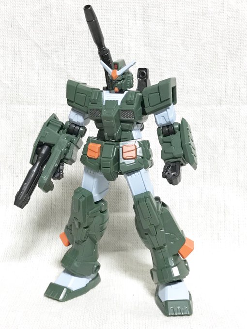 Gフレームのフルアーマーガンダムが出てたので買ってきちゃった。カッコいいぜー。 