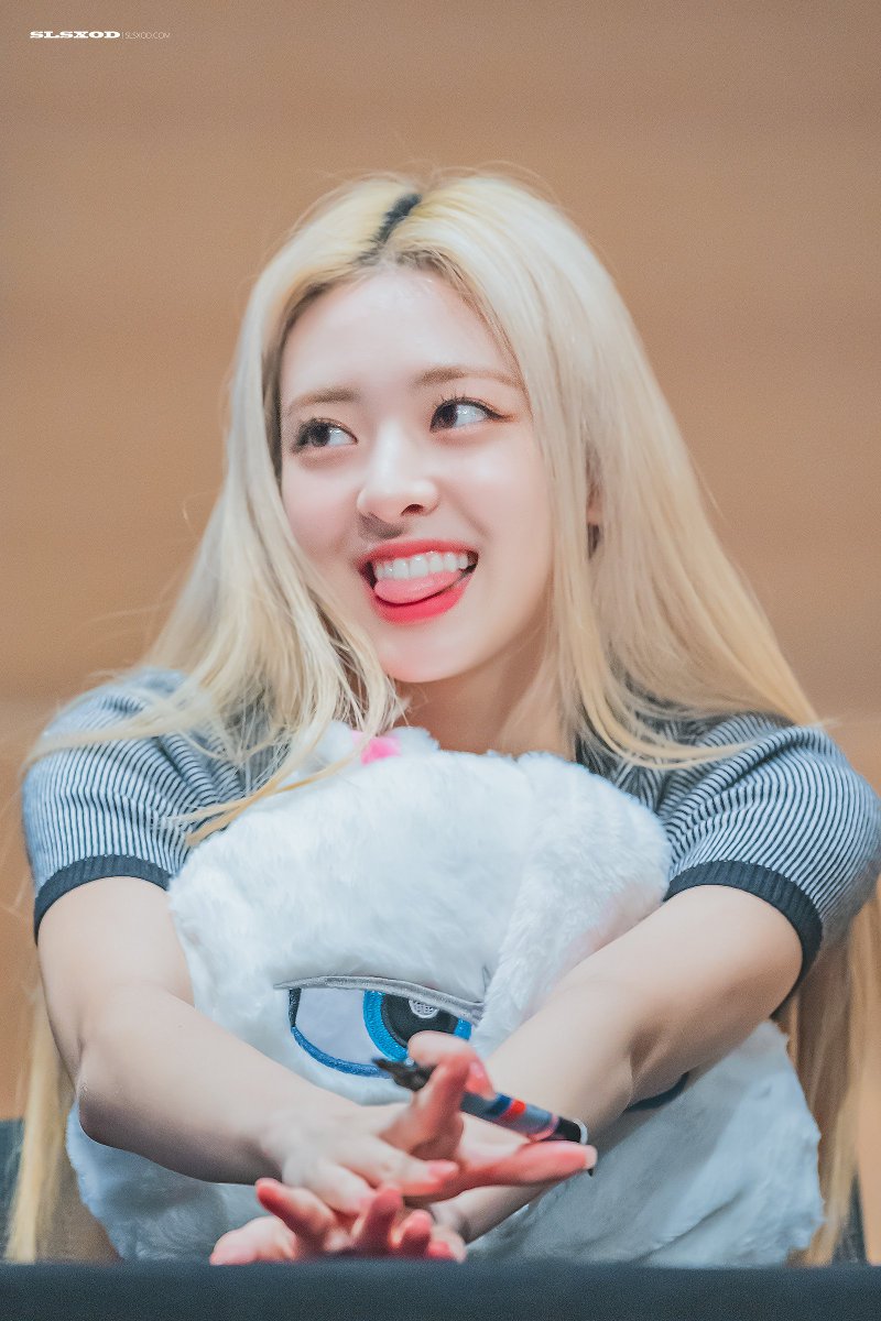 190922 팬사인회
#있지 #ITZY <a href="/ITZYofficial/">ITZY</a>
#유나 #YUNA
#ITzICY #ICY