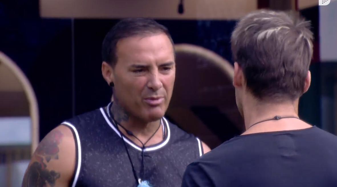 ghoficial's tweet photo. ¿Crees que a Hugo le molesta que Dinio se lleve bien con otros compañeros?

🔄 Totalmente
❤️ No creo

https://t.co/19kXjOiTQH #GHVIP23S https://t.co/FLNM7zekDT