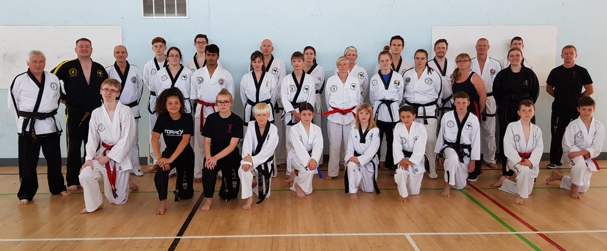 TaeItc's tweet image. Great session at the Sept ITC black belt pre grading and squad training under Master McNally and Master Harrison, nice also to have a catch up with an old friend from back in the day Master Beck

#itc #blackbelt #traintogetherstaytogether #itcfamily #itcsquad