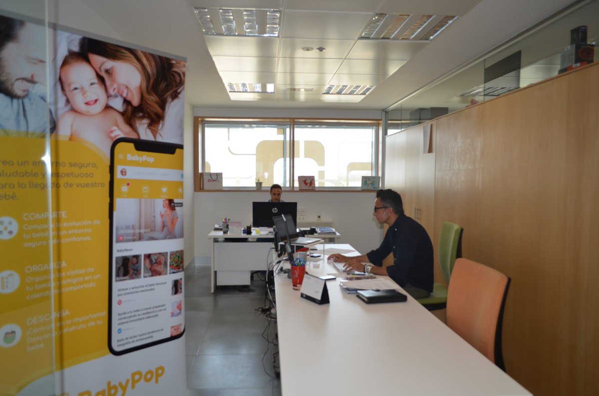 CIEMZaragoza's tweet photo. ¿Imaginas una app diseñada pensando en el bienestar de tu bebé?👶⠀⠀⠀⠀⠀⠀
¡Ya está aquí y se llama #BabyPop!🎉⠀⠀⠀⠀⠀⠀
Descárgatela y centrarte en lo verdaderamente importante, descansar y disfrutar de tu bebé.
https://t.co/VRke1Z8UvR
¡Mucho talento en la #ComunidadCIEM! https://t.co/CMLrDfthlb