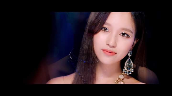 hvlksdx's tweet photo. MiChaeng is real!! 💚❤
#FeelSpecial #MICHAENG #StreamFeelSpecial https://t.co/2mKV3m7DMF
