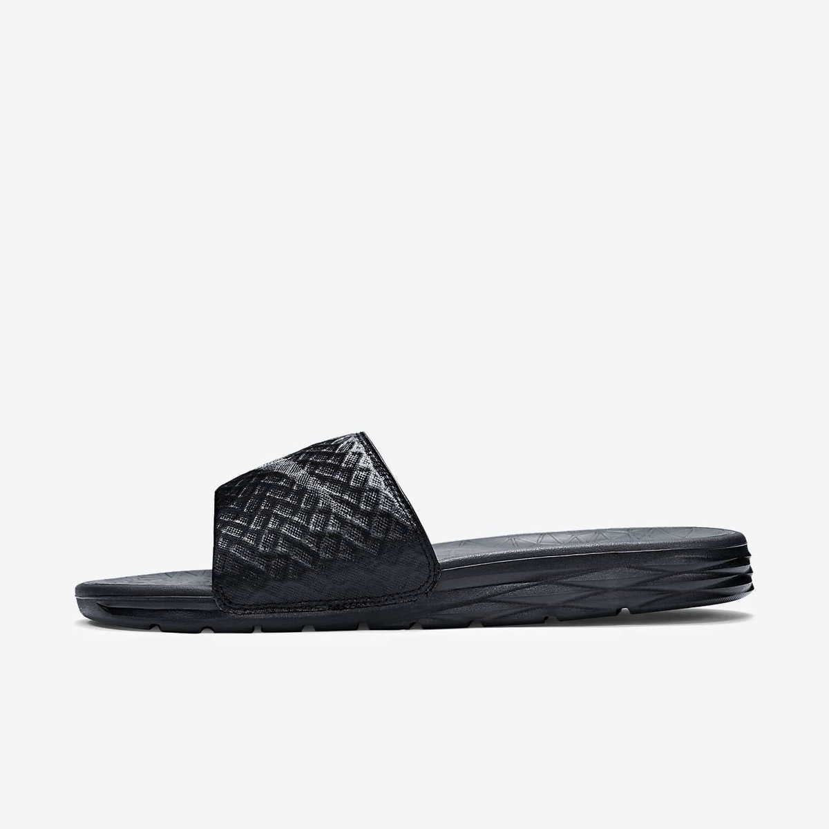 nike benassi 43