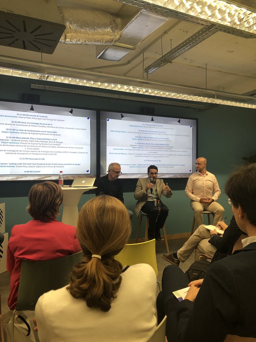 Nextibs's tweet photo. El equipo de @Nextibs aprende y se prepara con los mejores de cada sector. Hoy aprendemos en @facebookesp @facebook de #InteligenciaArtificial, para dar formación de calidad a nuestros #AlumnosNext https://t.co/pdn3CPkcv9