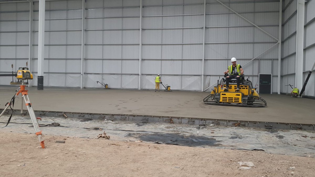 concrete_sales's tweet image. Want the best concrete finish? Use the best equipment - the @wackerneuson_uk range of Walk Behind &amp;amp; Ride On Power Floats &amp;amp; Trowels.

Available to purchase or hire from CSS today: concretehireandsales.com/power-trowels-…

#concrete #wackerneuson #powertrowel #powerfloat