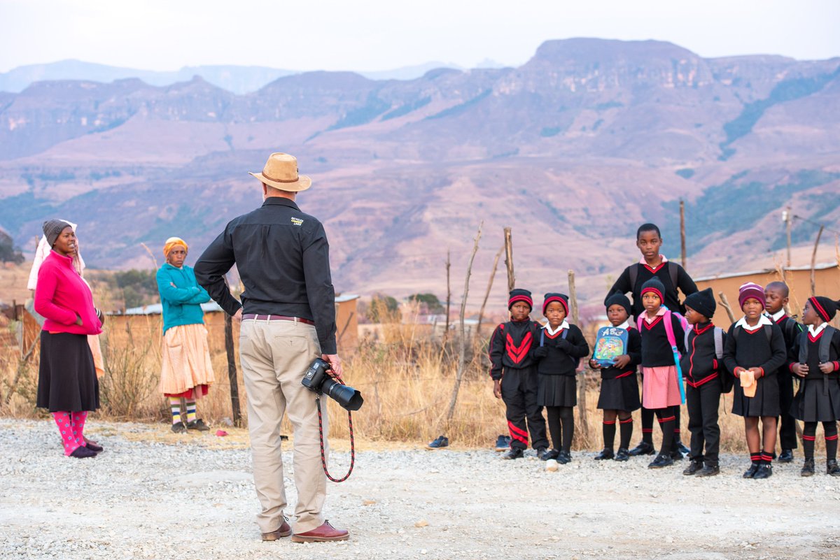 💡DID YOU KNOW💡

<a href="/Qhubeka/">Qhubeka Charity</a> Founder, @AntFitzhenry initially funded computer centres.

These centres did not have the impact envisioned. Discussions with local educators revealed that lack of personal transport was a bigger challenge.

And so, the idea for Qhubeka was born.