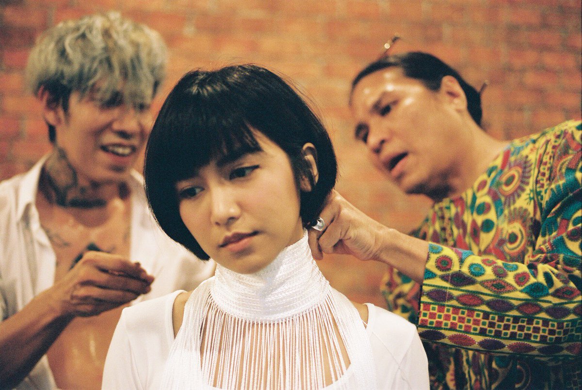 GingFanGang's tweet photo. ขอบคุณรูปสวยๆจาก Star new ด้วยค่ะ
ฝากผลงานที่กิ่ง เหมือนแพรได้ร่วม ฟีทเจอริ่งกับโก๋เอ็มด้วยนะคะ 💕

https://t.co/QH5dlek9dM

#gingmuanpair #gingmuanpair #gingfangang https://t.co/prAcroguGI