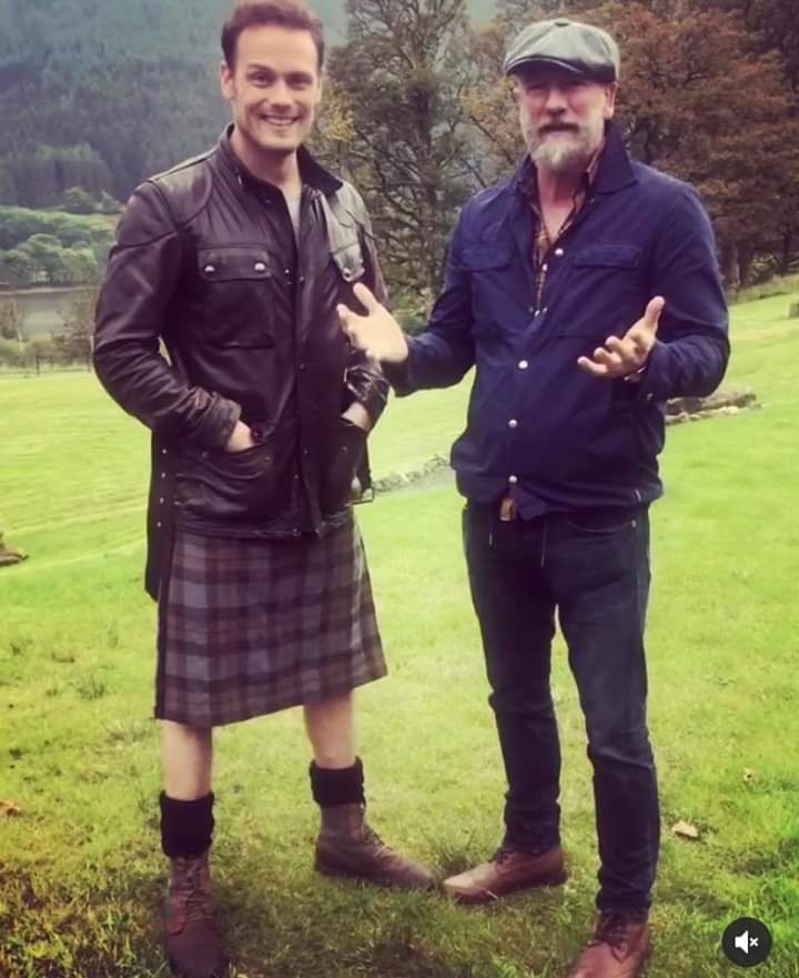 witchofgric's tweet photo. @Sheugs @ClanLands @JohnDuncanFilm @barbaramills1 @SamHeughan @grahammctavish @LaurelSchuett @ClanHeughan @GHJNancy @ladybay8 @pjl24 @mary_markssngr #DroughtClander already? π±
It was great getting all those tidbits behind the scene - and I am so looking forward to see the show in its full glory π https://t.co/v3QpZdxI2m