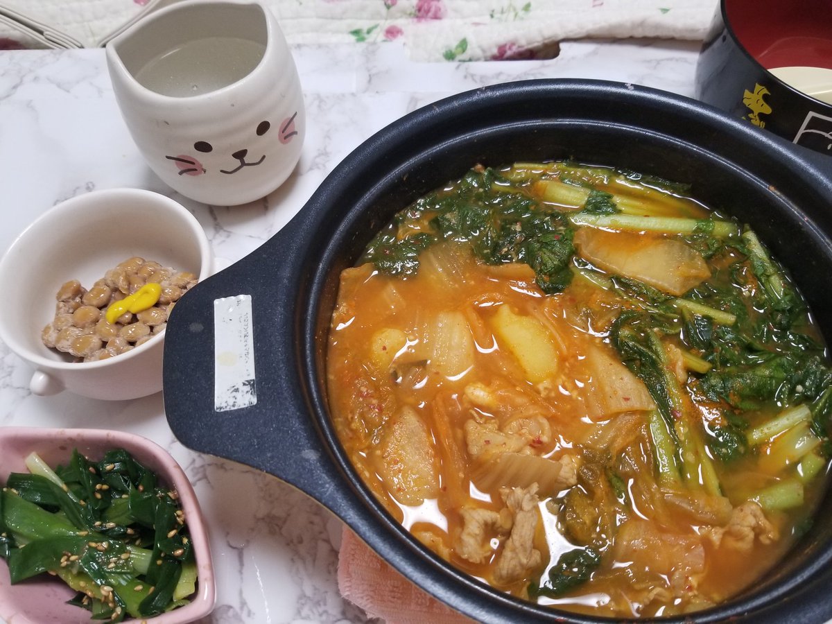cocomamarab's tweet photo. 秋を感じたから一人鍋
カムジャタン風 https://t.co/kpkR0qBBHX
