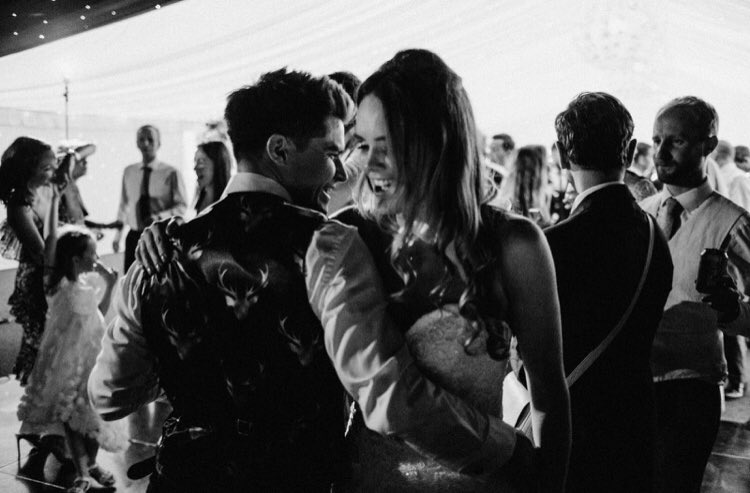 chippenhampark's tweet photo. Christie + Duncan//
Check out our latest blog - https://t.co/R0QLN34jrq 📸
.
.
.
.
.
#weddings #events #weddingvenue #countrysideweddingvenue #suffolkweddings #cambridgeshireweddings #photography #weddingphotography #civilceremony #ukoutdoorvenueoftheyear @mediterraneanph https://t.co/HsylQjpNTW