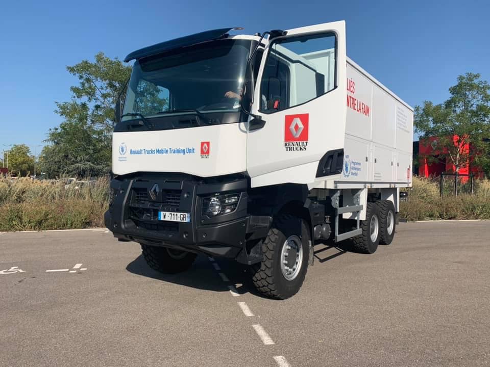 jdstrucks's tweet photo. One last pic before leaving Lyon - we spotted this on the way out of #RenaultTrucks #Lyon the #RangeK 6x6 that has been working on the World Food Programme training peoplem #JDS https://t.co/QBfdG1LxCd