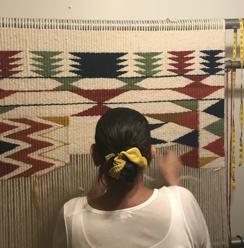 Lovely article about an art project in Canada using weaving to understand the history of the Coast salish people. 
thebluecabin.ca/current-and-up…