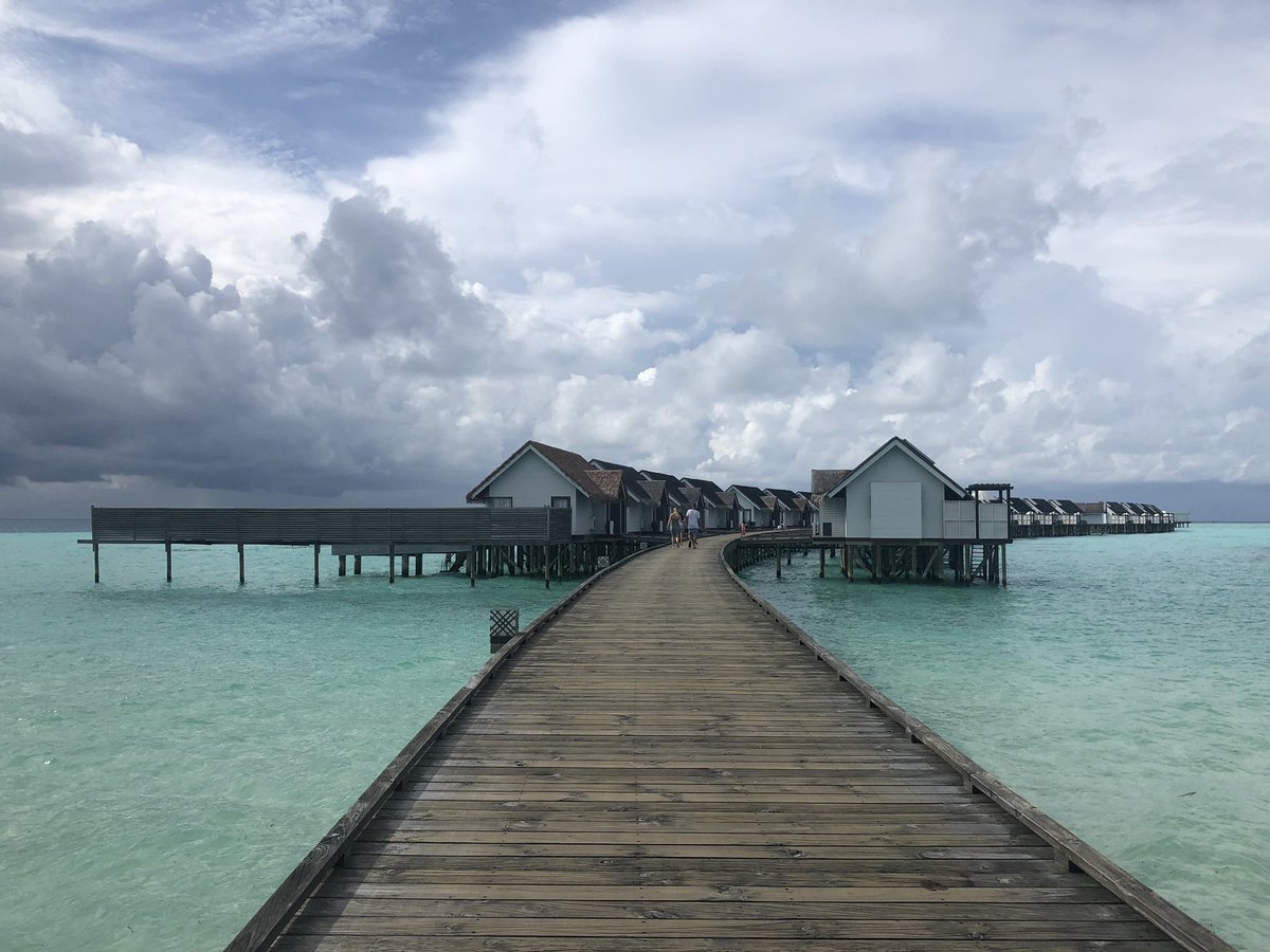 monicasuri's tweet photo. Maldives weather patterns are not as simple as what you usually read on the Net. The “Dry” season can have some bad days. Rains, cloudy skies and strong winds might disrupt your stay 
#maldives #weather #travel #traveltips https://t.co/iKgoDIbPxP