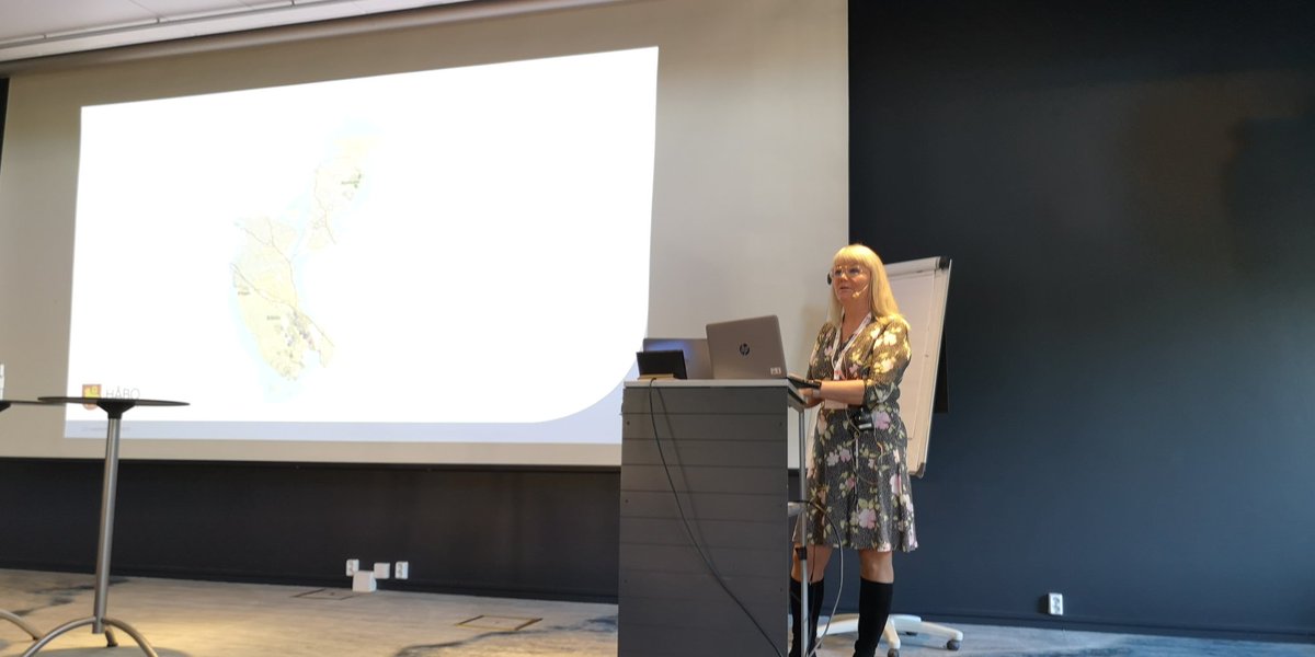 Jkraaer's tweet photo. Opening of the 17th seminar in Kurs21Nord, this time in Håbo #kurs21nord #inclusion #trustbasedleadership https://t.co/VVqmUiWCi8