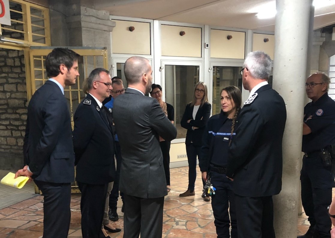 Disp De Dijon Ø¯Ø± ØªÙˆÛŒÛŒØªØ± Apres Le Centre Penitentiaire De Varennes Le Grand Le Directeur De L Ap Stbrdn Est Alle Visiter Les Maisons D Arret De Vesoul Auxerre Et Besancon Ainsi Que Le Centre De