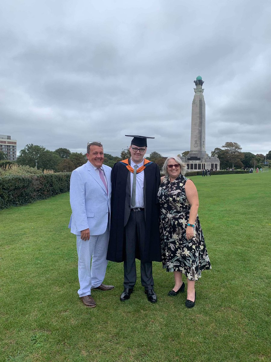GPSGamesDev's tweet image. Very happy to say I’ve graduated from Plymouth University achieving a 2.1 in the Computing &amp;amp; Games Development course! Thank you to all the staff and students that helped me along the way. Cannot wait to start the next chapter in my life!  #graduated #university #gamedevelopment