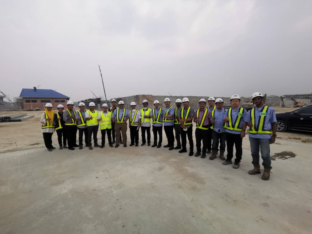 Papan2Stp's tweet photo. Ipoh RSTP - Pakej 2 - 23.09.2019 - Lawatan Tapak oleh Timbalan Menteri Kementerian Air, Tanah dan Sumber Asli (KATS) YB Tengku Zulpuri Shah ke Tapak Projek Ipoh RSTP. #PAPAN2STP #IPOHRSTP @loyalsb #Ipohregionalsewagetreatmentplant #yourfutureisourcommitment #loyalengineering https://t.co/0Ipp5BTPPw