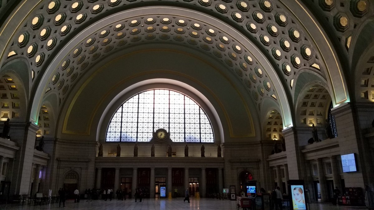 Hello Union Station! Time for an amazing #OTHillDay <a href="/AOTAInc/">AOTA</a>  @JTigheAOTA