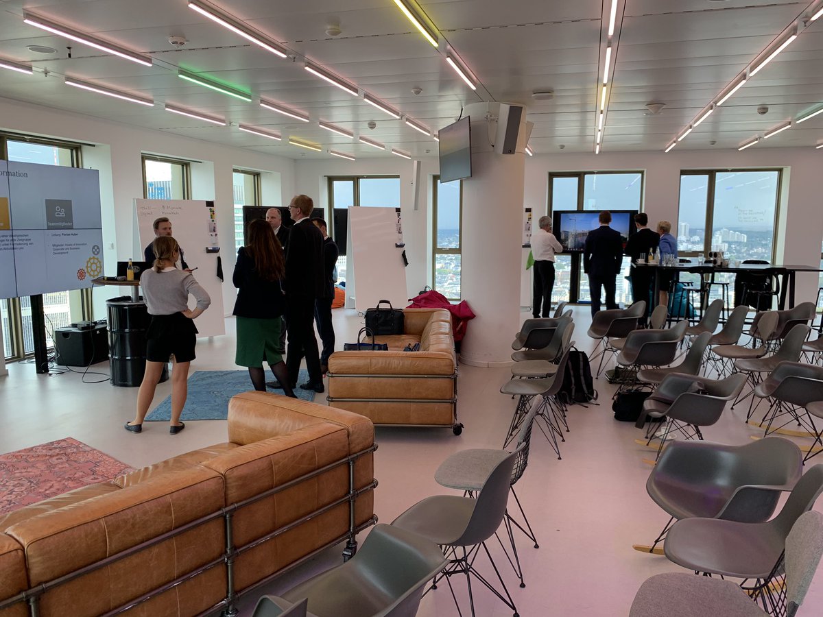 ag_evana's tweet photo. „Die Grundlage für die Digitale Transformation bildet das Digital Mindset“ - Die Fokusgruppen treffen heute zum ersten Mal zusammen, um die Branche zu verändern und weiterzuentwickeln. @Barings @commerzreal @PATRIZIA_news @pwc_de @allianz_real @TUVSUD @alstria_REIT #GetREdi https://t.co/wrcflE6SXW