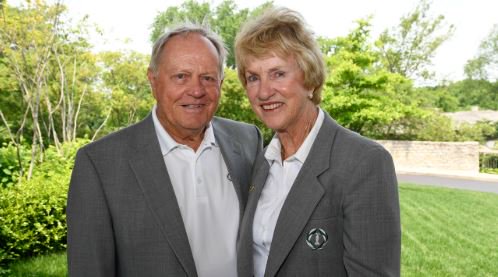 A very well deserved service award for the matriarch of golf, Barbara Nicklaus.    Congratulations to the Nicklaus family!  

ow.ly/yAJx50wjaix