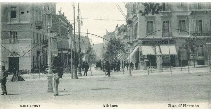 ouranothen's tweet photo. Σύνταγμα,με θέα προς την Ερμού,πρώτη δεκαετία του 1900.
Στην δεξιά γωνία το γνωστό πρακτορείο ταξιδιών THOMAS COOK
#Greece #blackandwhitephotography #fotografia #blackandwhitefoto #photography #ThomasCook #Athens https://t.co/0CtUd9R38x