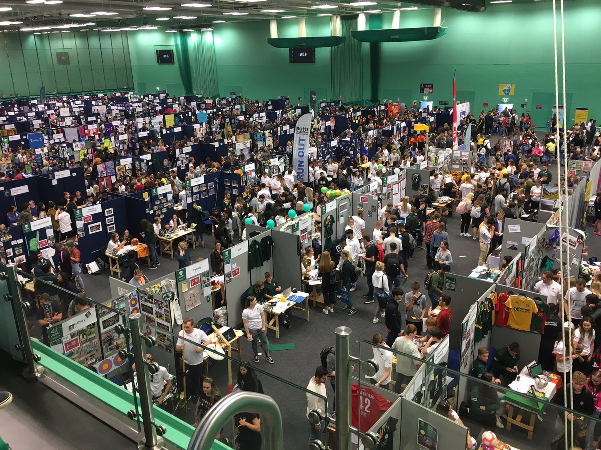 c_j_bailey's tweet photo. Another huge transformation at the David Ross Sports Village converting one of the largest indoor sports halls in the country to host registration and our welcome fair! Come and find out what’s on offer @UniofNottingham and @UoNSport 💚💛 https://t.co/HutPVYiOOO