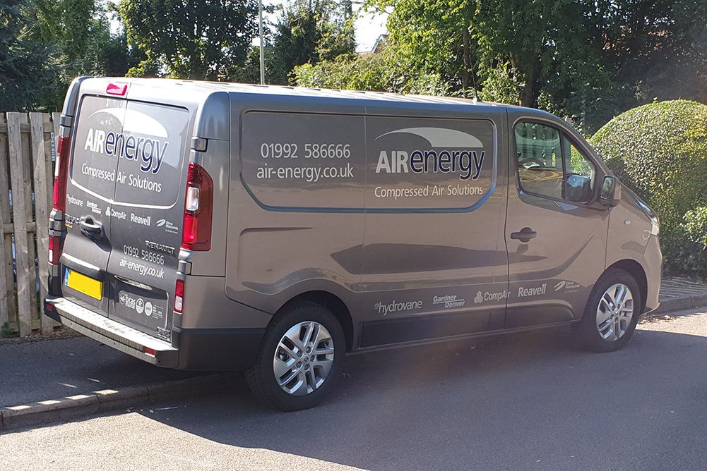 UniversalSigns9's tweet photo. Updating or expanding your fleet then we can help you! Welcome back @AirEnergyLTD. Thank you for choosing us again. #vehiclegraphics #signs #signage #vehiclelivery #vangraphics #cargraphics #localbusiness  #Herts #lorrygraphics #compressedair #compressedairsystems https://t.co/MgtmR7qaVz