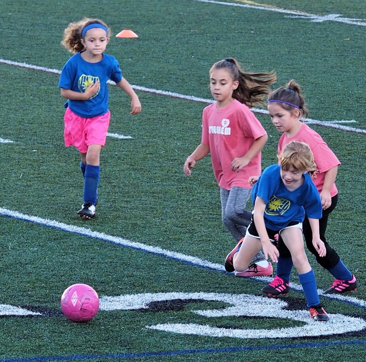 bethlehemSC's tweet photo. such a fun thursday night for the bsc select u-8 girls (and me) ... hitting the turf at @BASDStadium during at halftime of the @FHSGirlsSoccer5 @lgsgirlssoccer game #bsc2012girls https://t.co/Lr7gViOb3C