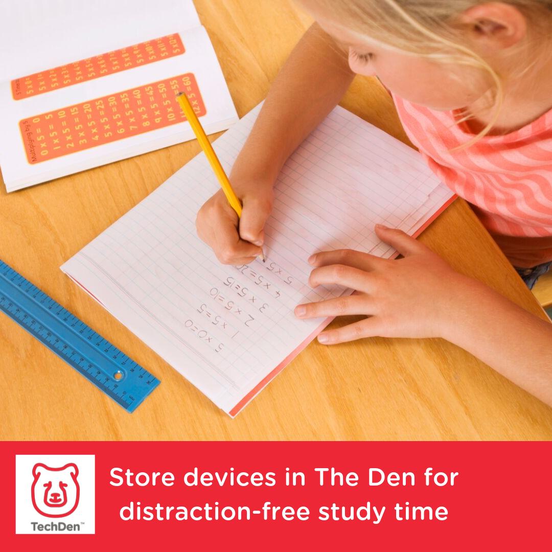 ourtechden's tweet photo. Focusing on homework can be difficult with notifications that pop up and ping! Introduce The Den to your kids, to make their study time easier &amp; distraction free. https://t.co/7onCPgSgnQ 

#techden #digitalhealth #unplug #screentime #parenting #lifewithkids #digitalwellbeing https://t.co/bGnZEONQ6O