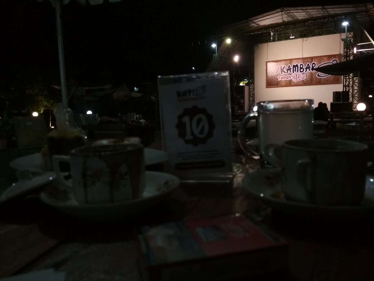 Kokambar Taman JEC, Yogyakarta

#kopi
#kopijogja
#cafejogja