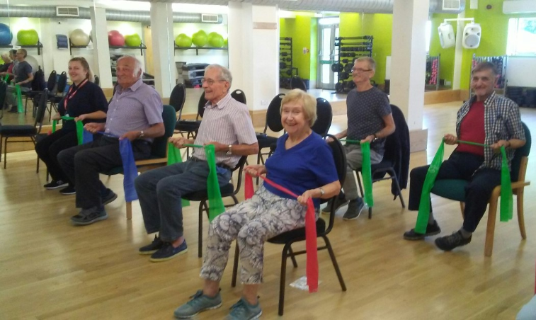 ESHTNHS's tweet photo. Our @ESHT_Falls service will be holding strength and balance promotion events this week across Eastbourne, Hailsham, Seaford, Hastings and Rother. Come along and speak to the team about improving your strength, balance, stamina, and flexibility https://t.co/AZXzSQflbb https://t.co/X25iN3ZvE0