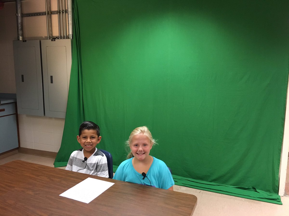 CVESwarriors's tweet photo. Our news anchors are ready! We are loving our new broadcasting equipment! Thank you @mfoster1704 for leading our students! #cvescelebrate @Alabasterk12 @charissacole @THSNewsTV https://t.co/2BsQdKnTMI