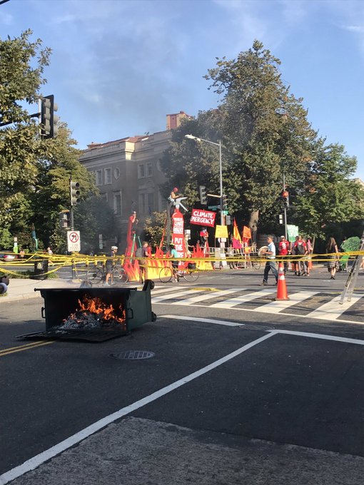 View image on Twitter